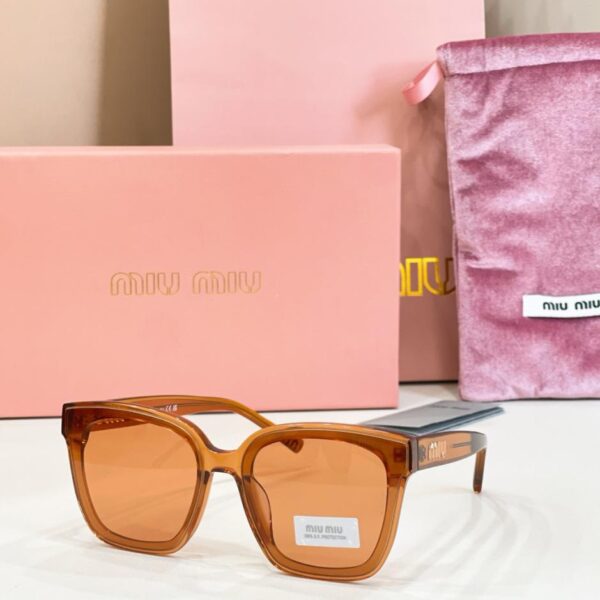 réplica,joyas,joyería,1:1,replica,fake,lujo,barato Gafas de sol MIUMIU MODELO SMU 107Z(H38USQ)