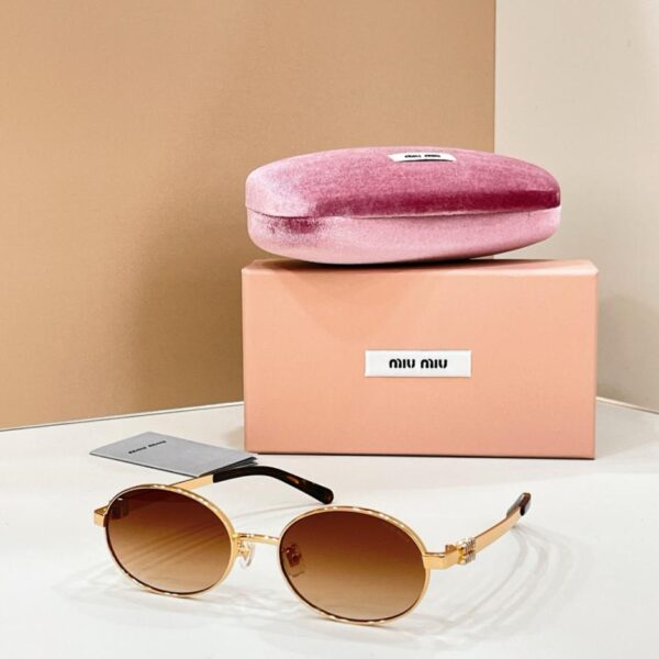réplica,joyas,joyería,1:1,replica,fake,lujo,barato Gafas de Sol MIUMIU MODELO OMU 50ZV(V4I0RI)