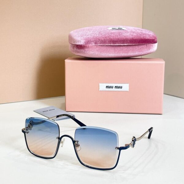 réplica,joyas,joyería,1:1,replica,fake,lujo,barato Gafas de sol MIUMIU MODELO Smu 72WS (5YYR5G)