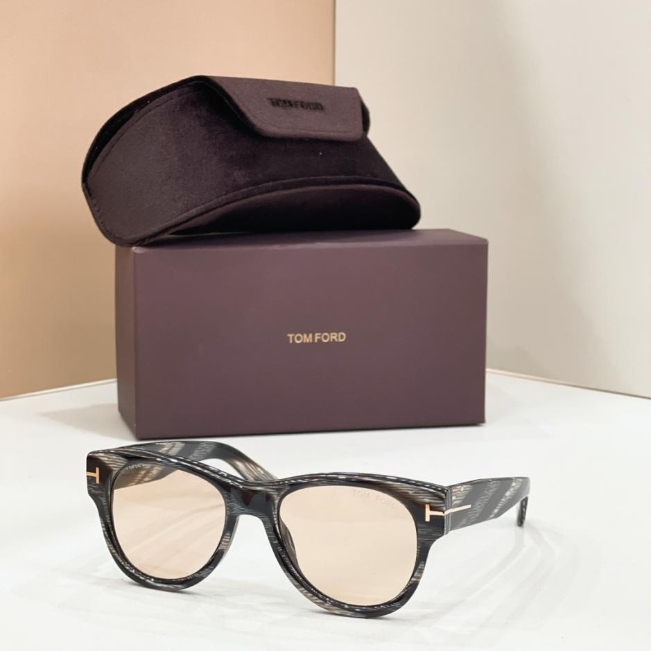 réplica,joyas,joyería,1:1,replica,fake,lujo,barato réplica,joyas,joyería,1:1,replica,fake,lujo,barato Gafas TOM FORD MODELO TF1305(OI4O4F)