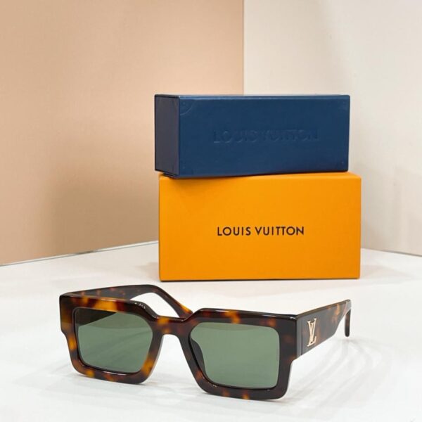 réplica,joyas,joyería,1:1,replica,fake,lujo,barato Gafas LOUIS VUITTON Modelo Z3154W (2K4XWM)