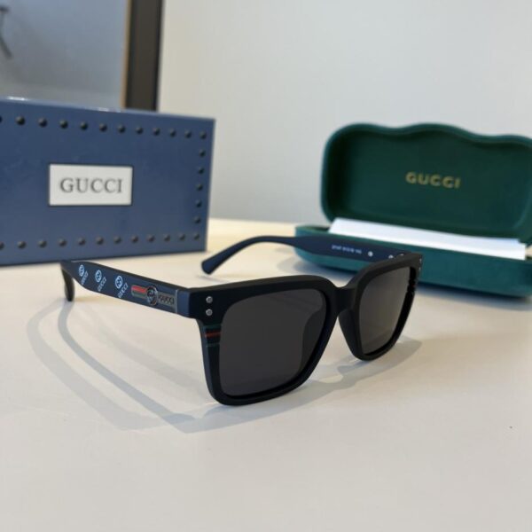 réplica,joyas,joyería,1:1,replica,fake,lujo,barato Gafas de sol Gucci con protección solar, elegantes gafas de sol de estilo europeo y americano (T7M05E)