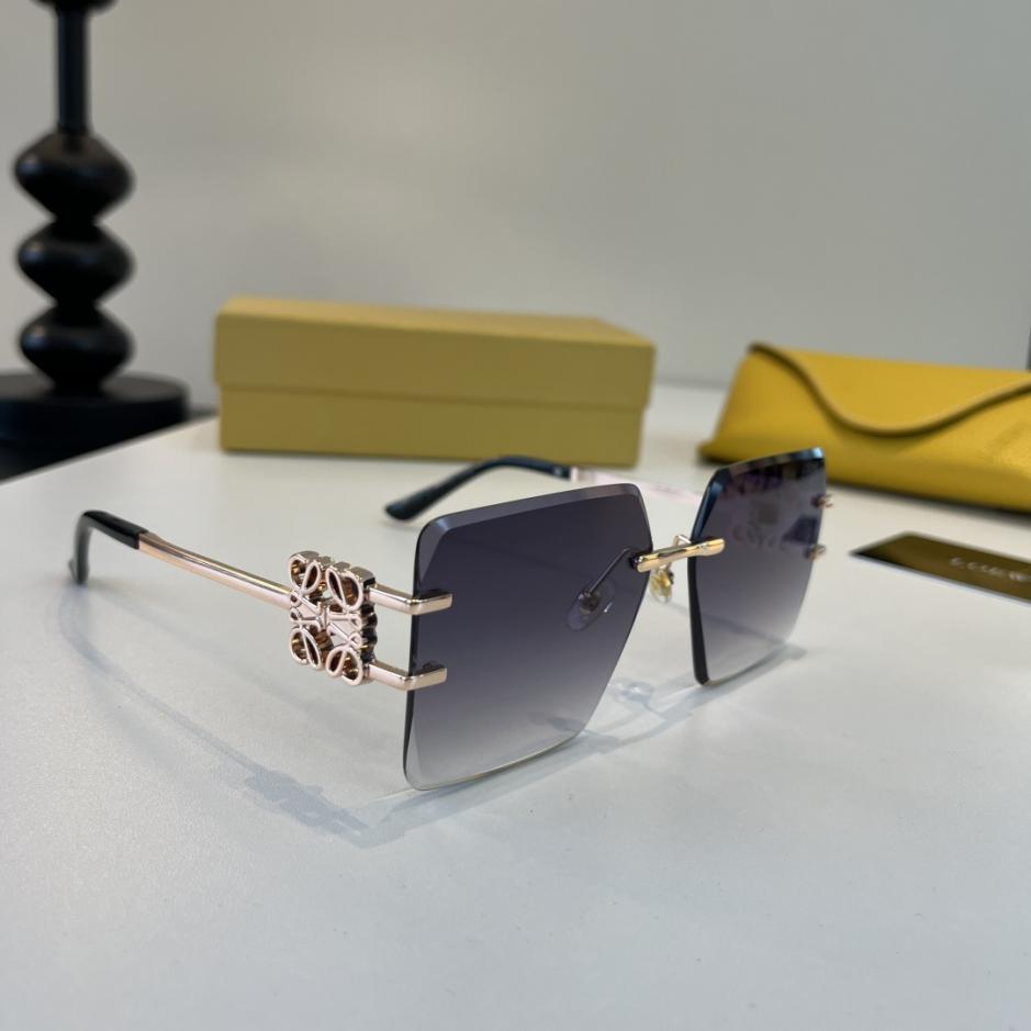 réplica,joyas,joyería,1:1,replica,fake,lujo,barato réplica,joyas,joyería,1:1,replica,fake,lujo,barato Gafas de sol LOEWE (DK1MRN)