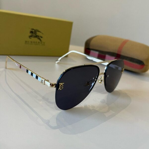 réplica,joyas,joyería,1:1,replica,fake,lujo,barato Las nuevas gafas de sol integradas para conducir de Burberry, las favoritas de muchas celebridades (BFVCTK)