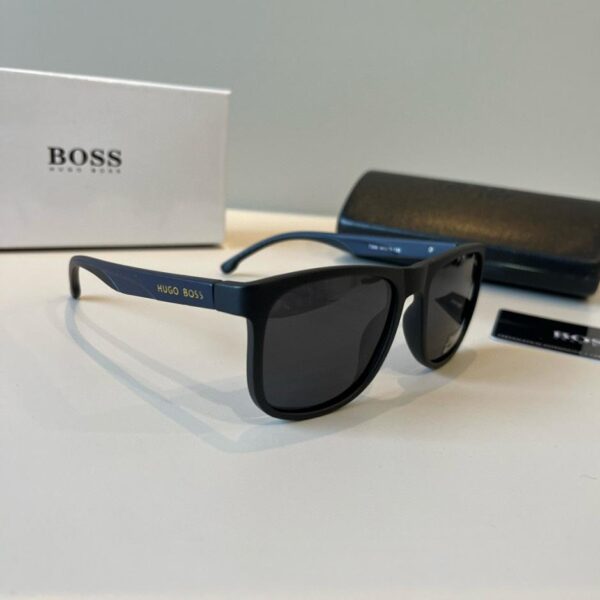 réplica,joyas,joyería,1:1,replica,fake,lujo,barato Nuevas gafas de sol para hombre de Boss, el mismo estilo que usan muchas celebridades (BVD5RV)